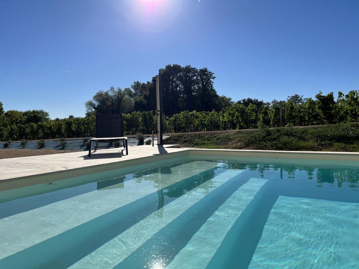 Gite Avec Piscine, Chateau De Lescours, St-Emilion Saint-Sulpice-de-Faleyrens Exteriör bild