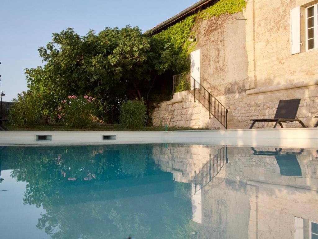 Gite Avec Piscine, Chateau De Lescours, St-Emilion Saint-Sulpice-de-Faleyrens Exteriör bild